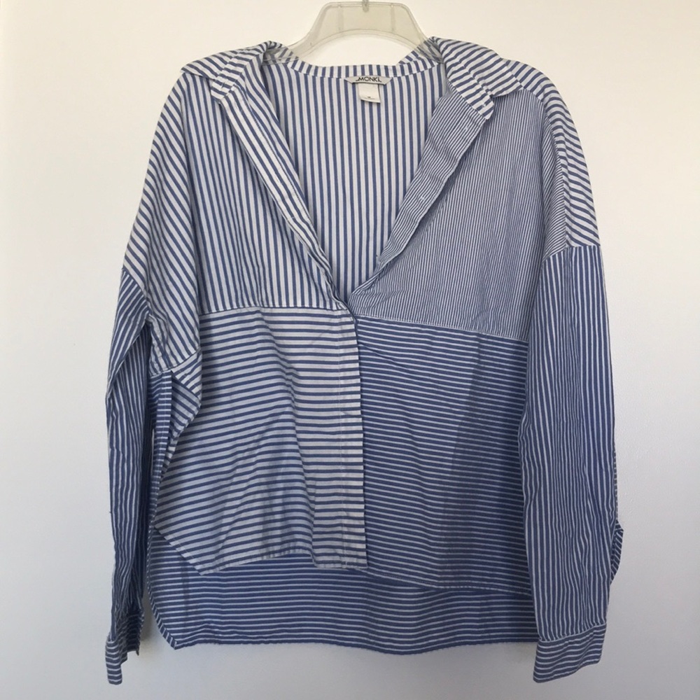 Blue abstract striped blouse